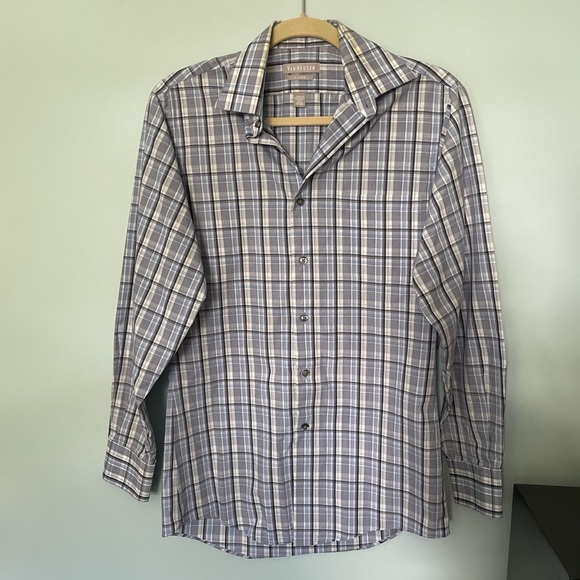 Van Heusen Other - Van Heusen Men’s Button Down Shirt Size 32/33